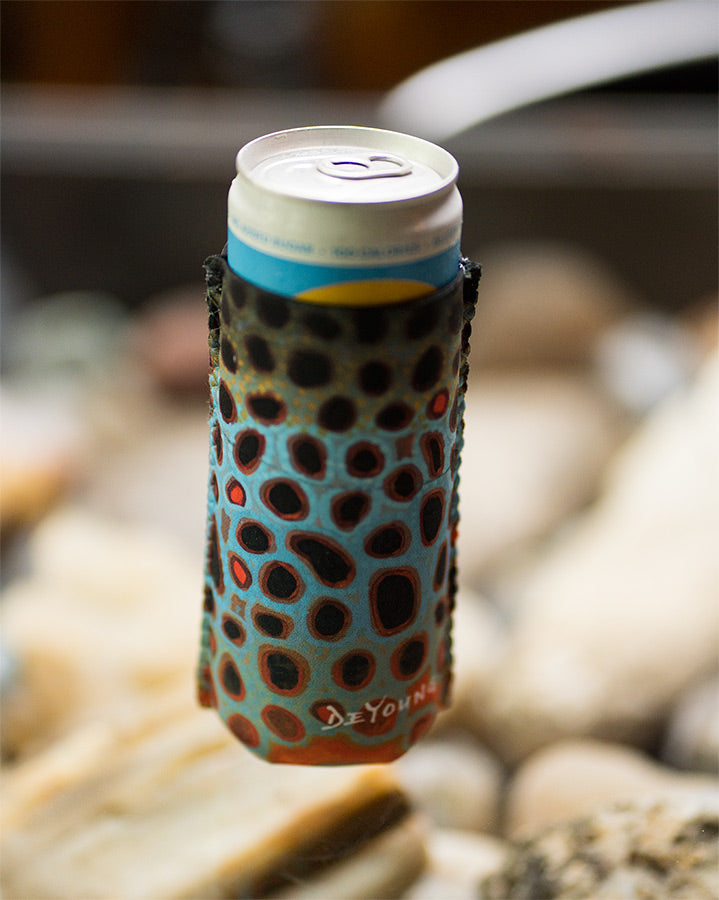 DeYoung Can Holders